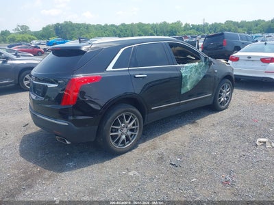 CADILLAC XT5