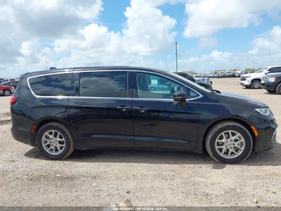 CHRYSLER PACIFICA