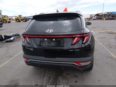 HYUNDAI TUCSON HYBRID
