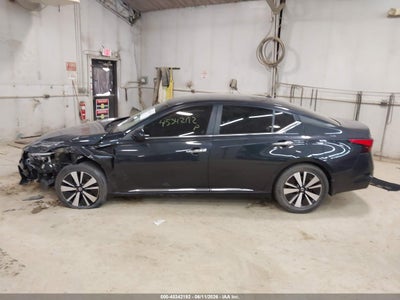 2022 NISSAN ALTIMA 13