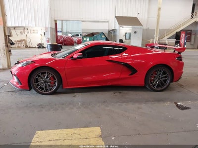 CHEVROLET CORVETTE STINGRAY
