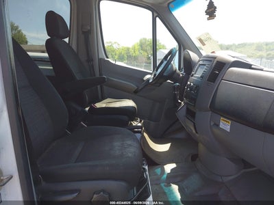 MERCEDES-BENZ SPRINTER 2500