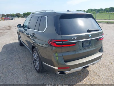 BMW X7