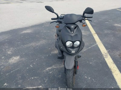 2022 GENUINE SCOOTER CO. ROUGHHOUSE 5
