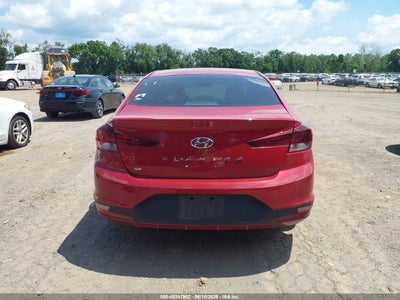 2020 HYUNDAI ELANTRA 17