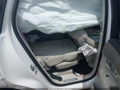 VOLVO XC90 RECHARGE PLUG-IN HYBRID