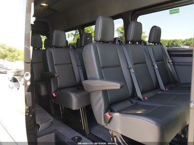 MERCEDES-BENZ SPRINTER 2500