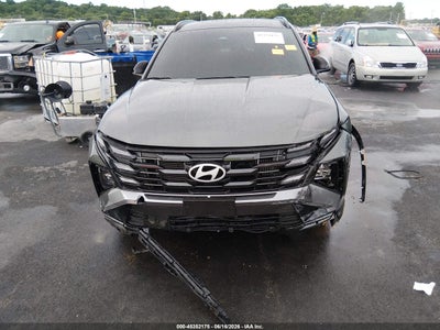 HYUNDAI TUCSON HYBRID