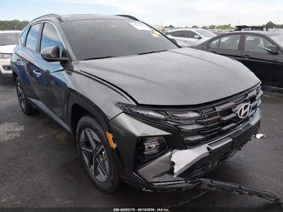 HYUNDAI TUCSON HYBRID