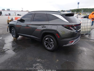 HYUNDAI TUCSON HYBRID