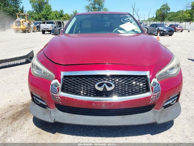 INFINITI Q50