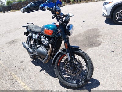 2025 Royal Enfield Motors Bear 650