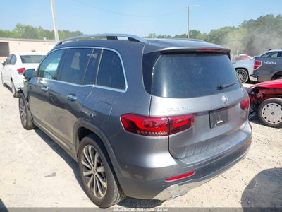 MERCEDES-BENZ GLB 250