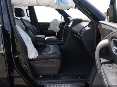 INFINITI QX80