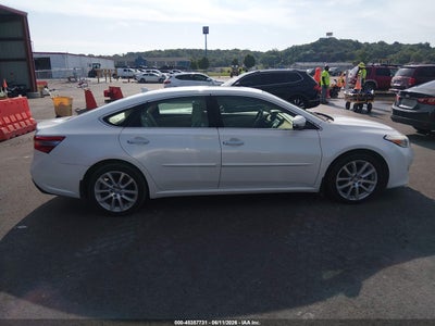 TOYOTA AVALON