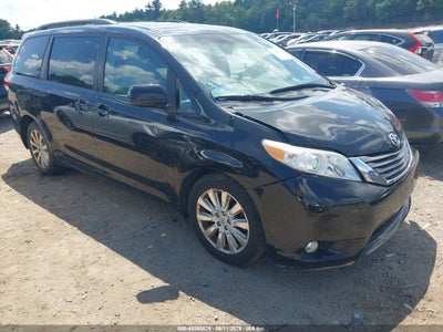 TOYOTA SIENNA