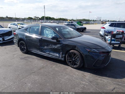 TOYOTA CAMRY