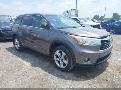 TOYOTA HIGHLANDER