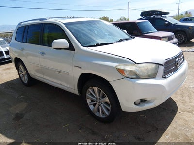 TOYOTA HIGHLANDER