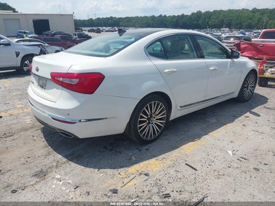 KIA CADENZA