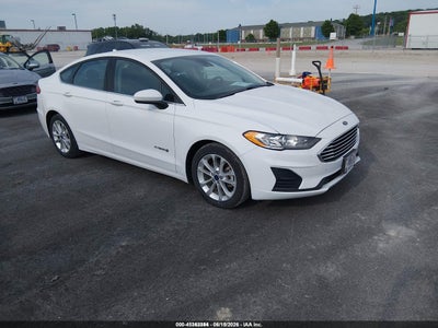 3FA6P0LU5KR149534 FORD FUSION HYBRID Photo 1
