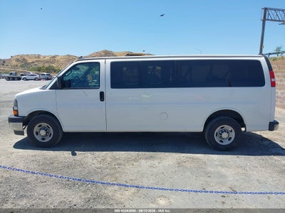 2017 CHEVROLET EXPRESS 3500 19