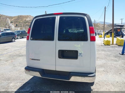 2017 CHEVROLET EXPRESS 3500 21