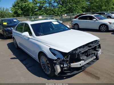 2018 Genesis G90
