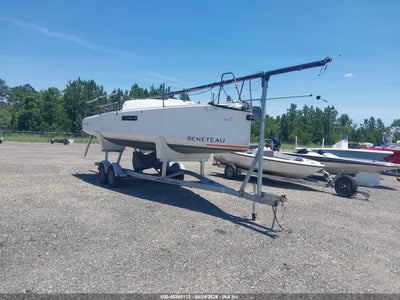 2021 Beneteau 26'