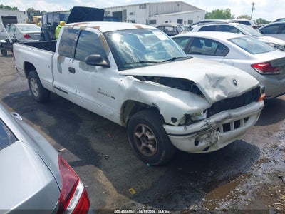 DODGE DAKOTA