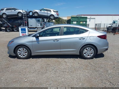 2020 HYUNDAI ELANTRA 18