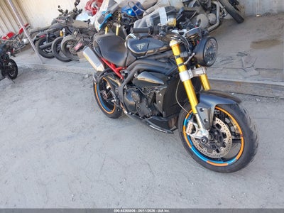 TRIUMPH MOTORCYCLE
