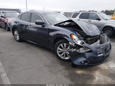 2011 Infiniti M37