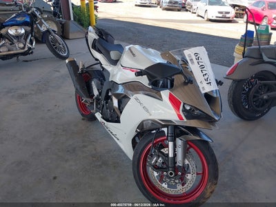 KAWASAKI ZX636