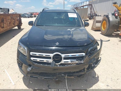 MERCEDES-BENZ GLB 250