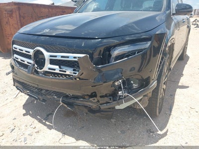 MERCEDES-BENZ GLB 250