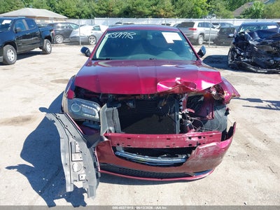 CHRYSLER 300