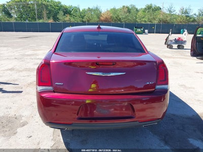 CHRYSLER 300