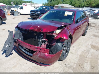 CHRYSLER 300