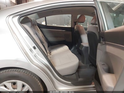 2020 HYUNDAI ELANTRA 8