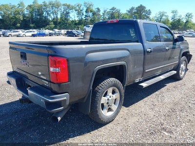 GMC SIERRA 2500HD