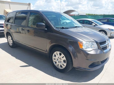 2C4RDGBG2JR296659 DODGE GRAND CARAVAN Photo 1