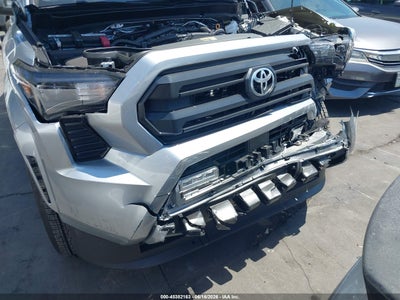 TOYOTA TACOMA