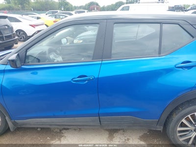 NISSAN KICKS