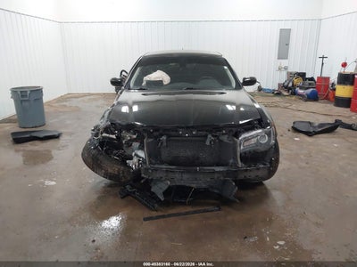 CHRYSLER 300