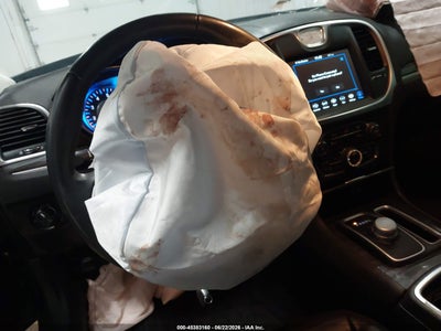 CHRYSLER 300
