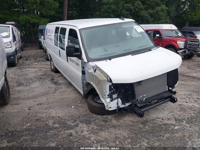 2025 Chevrolet Express Cargo