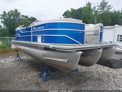 2021 Cypress Cay Pontoon