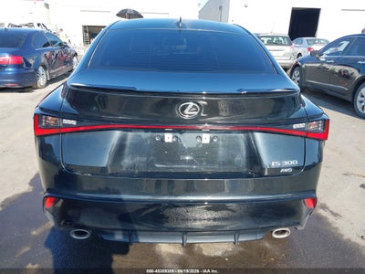 LEXUS IS 300