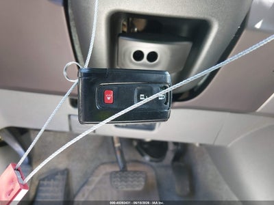 2004 TOYOTA PRIUS